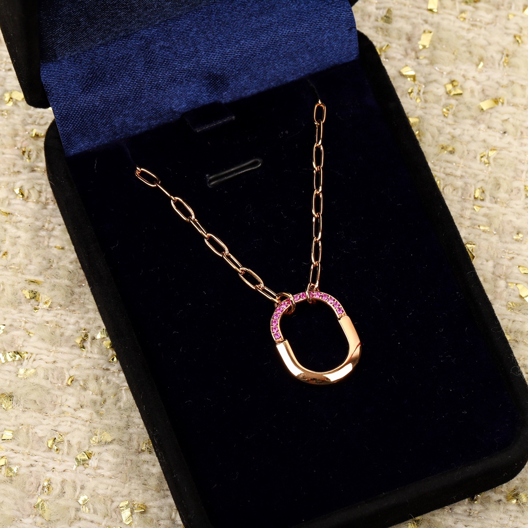 [Tiffany & Co. Jewelry]
