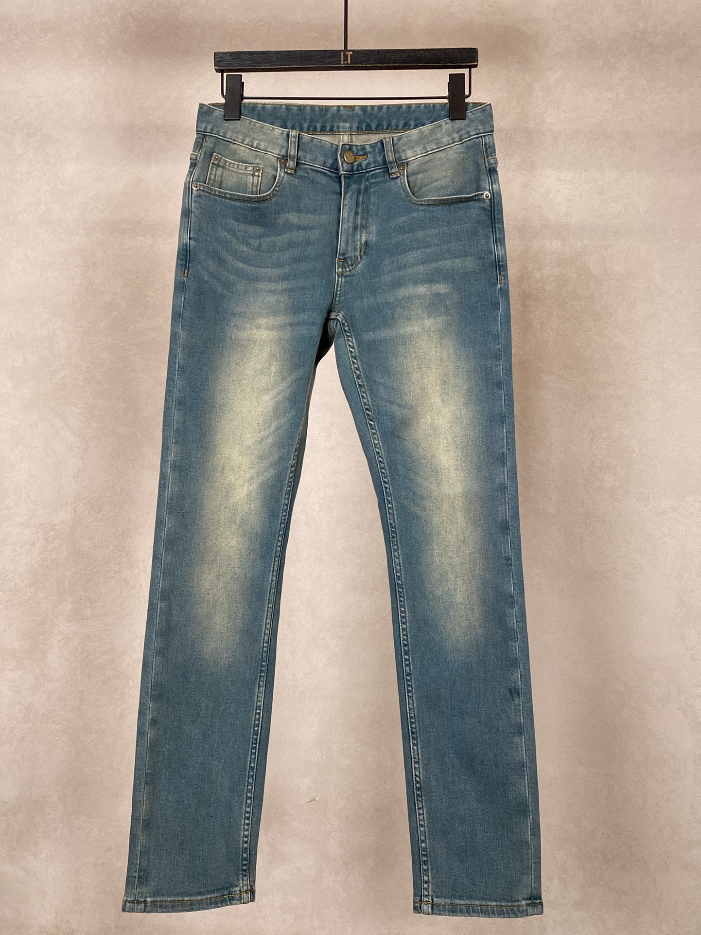 Negozio
 Abbigliamento Jeans Grigio Uomini Vintage