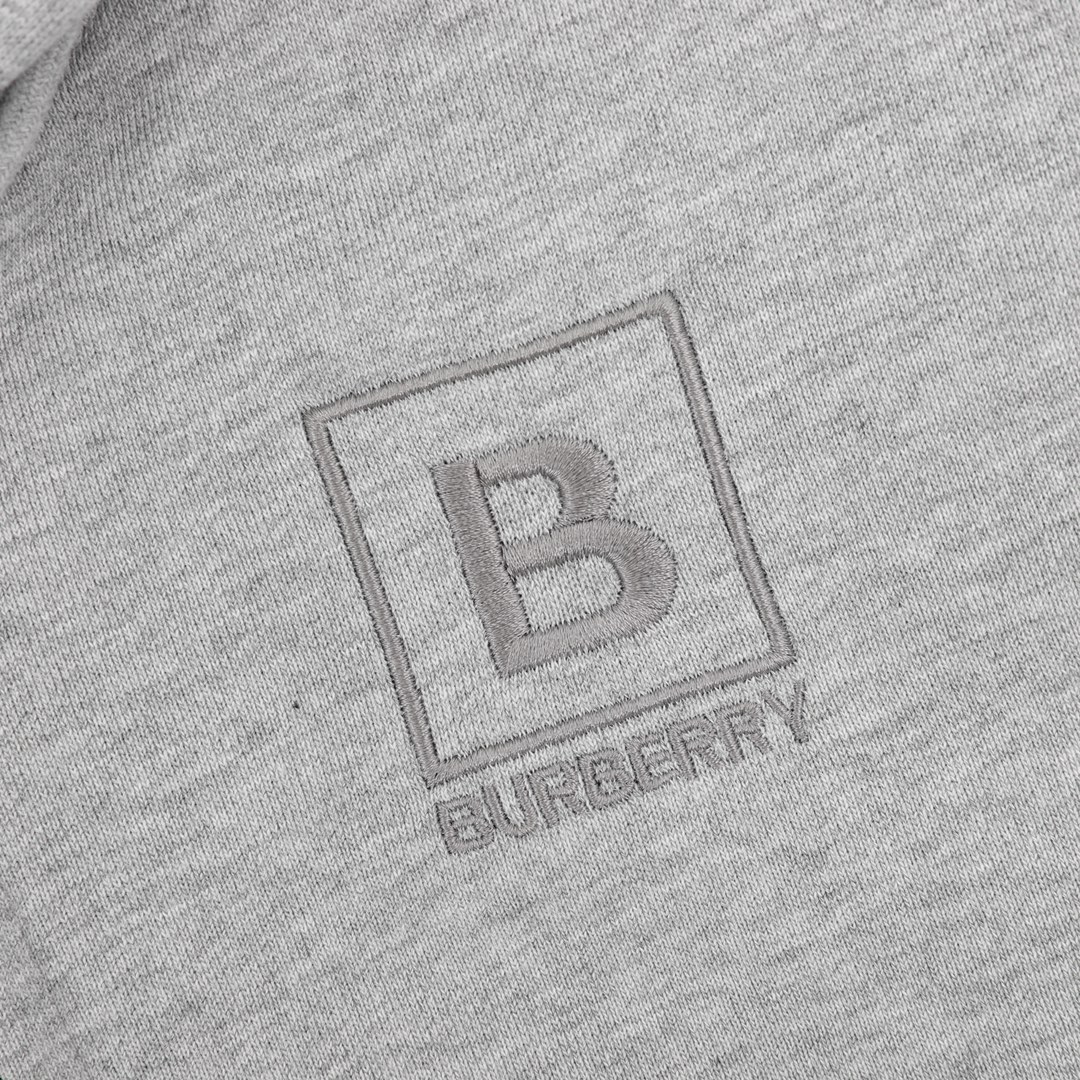 Burberry/巴宝莉 B标格帽拉链连帽卫衣