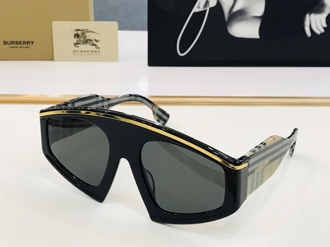 高品质BURBERR*巴家BE4353Size56口22-135女款太阳眼镜[得意[愉快]X意大利进口材