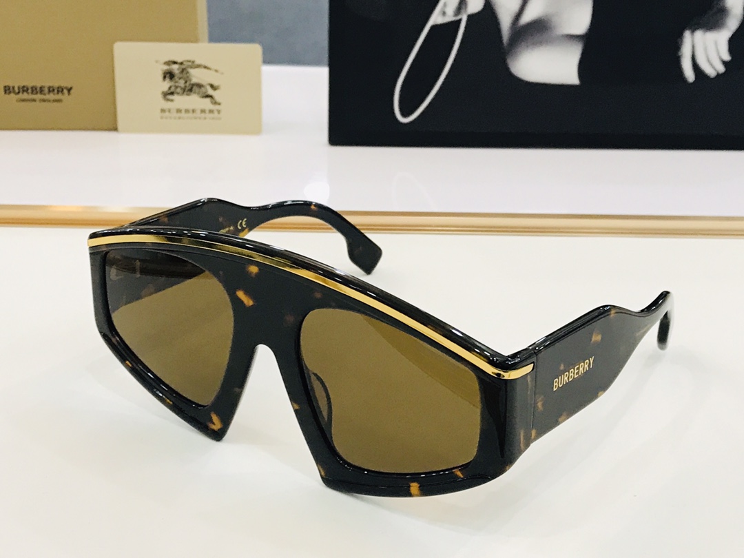 高品质BURBERR*巴家BE4353Size56口22-135女款太阳眼镜[得意[愉快]X意大利进口材