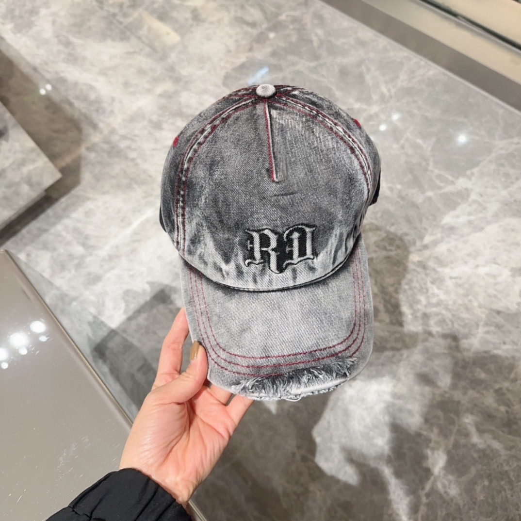 NO:190959,Trendy brand new simple embroidered baseball cap, very trendy!  Casual sports style, super easy to wear clothes!  ,hats,hats19860909潮牌 新款简约刺绣款棒球帽,很潮！休闲运动款,超级好搭衣服！,帽子,hats,hat