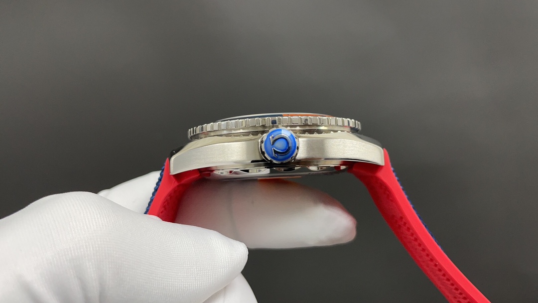 Omega 2024全场特价 今日推荐 海马600 43.5mm Cal.8900机