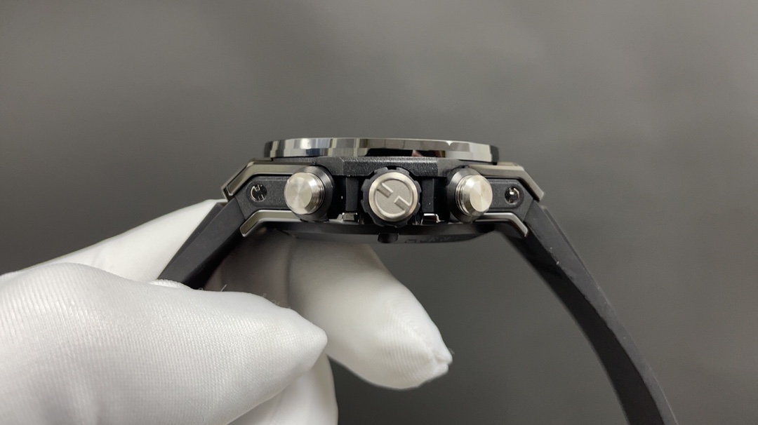 Hublot 2024全场特价 今日推荐 大爆炸 黑陶瓷 42mm 1280机