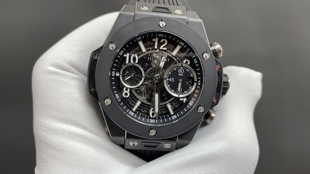 Hublot 2024全场特价 今日推荐 大爆炸 黑陶瓷 42mm 1280机
