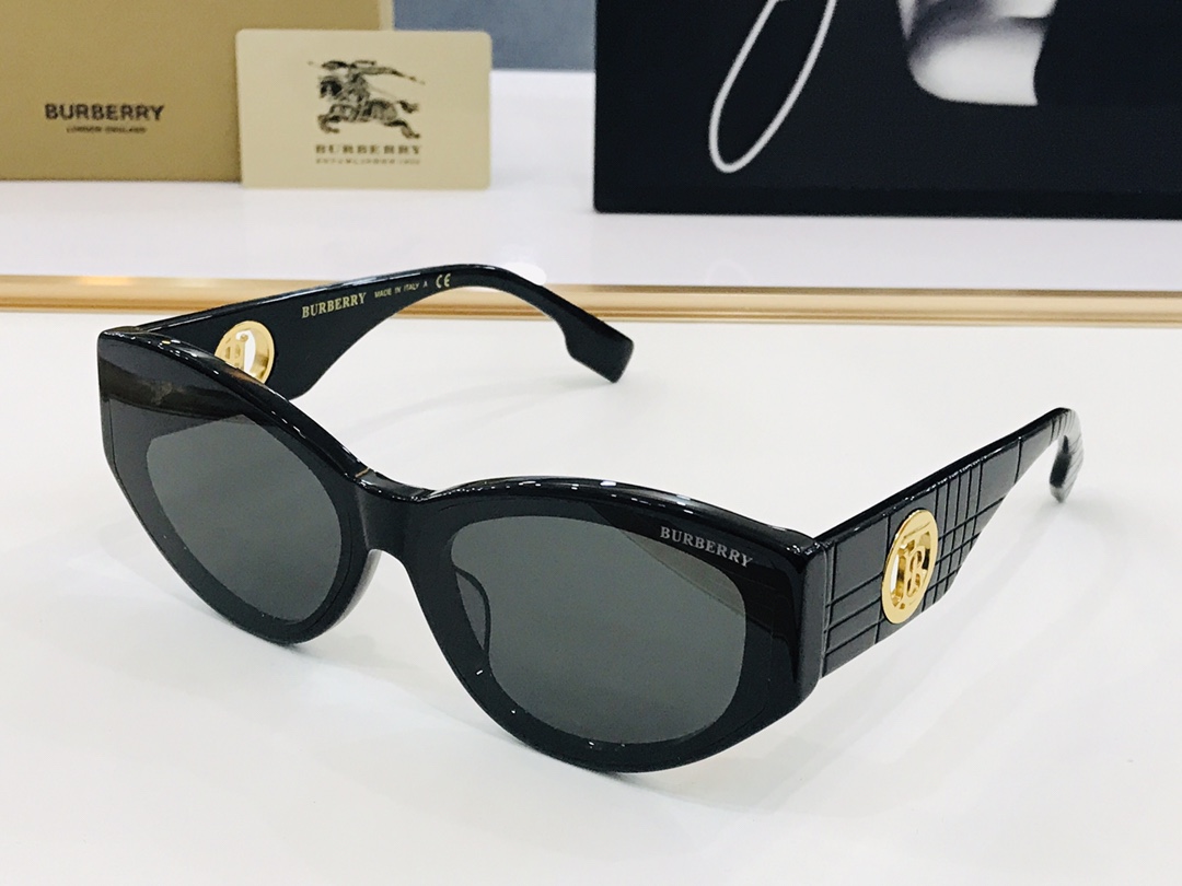 高品质BURBERR*巴家B6002Size63口14-145女款太阳眼镜[得意[愉快]C意大利进口材料