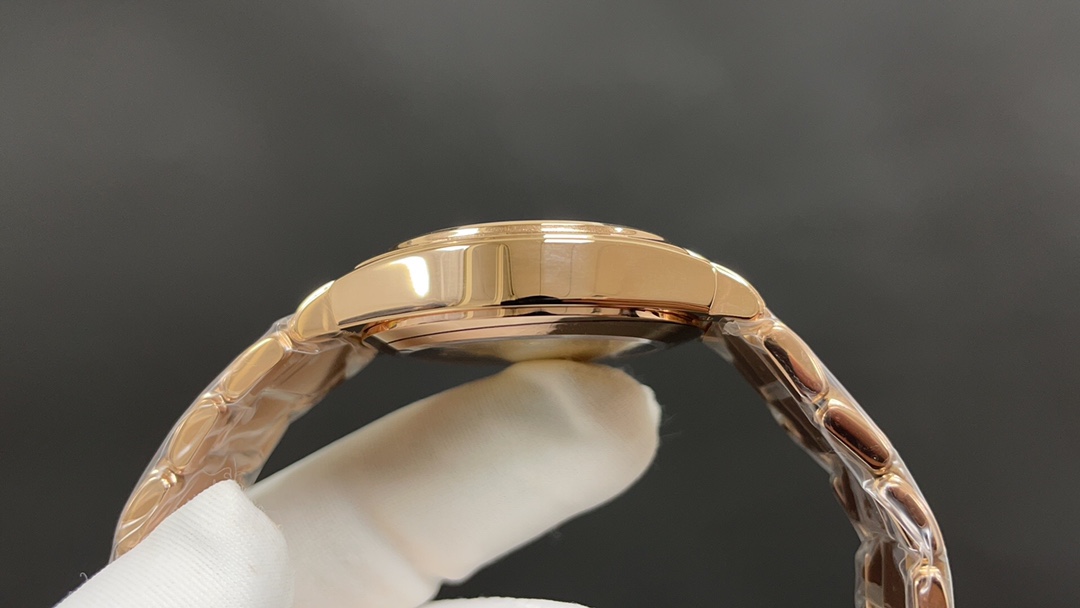 Patek Philippe 2024全场特价 今日推荐 7300 36mm 324SC机