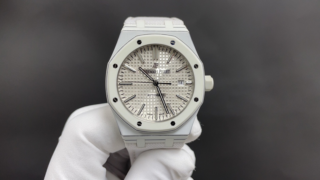 Il falso di altissima qualità
 Audemars Piguet Orologio da Polso