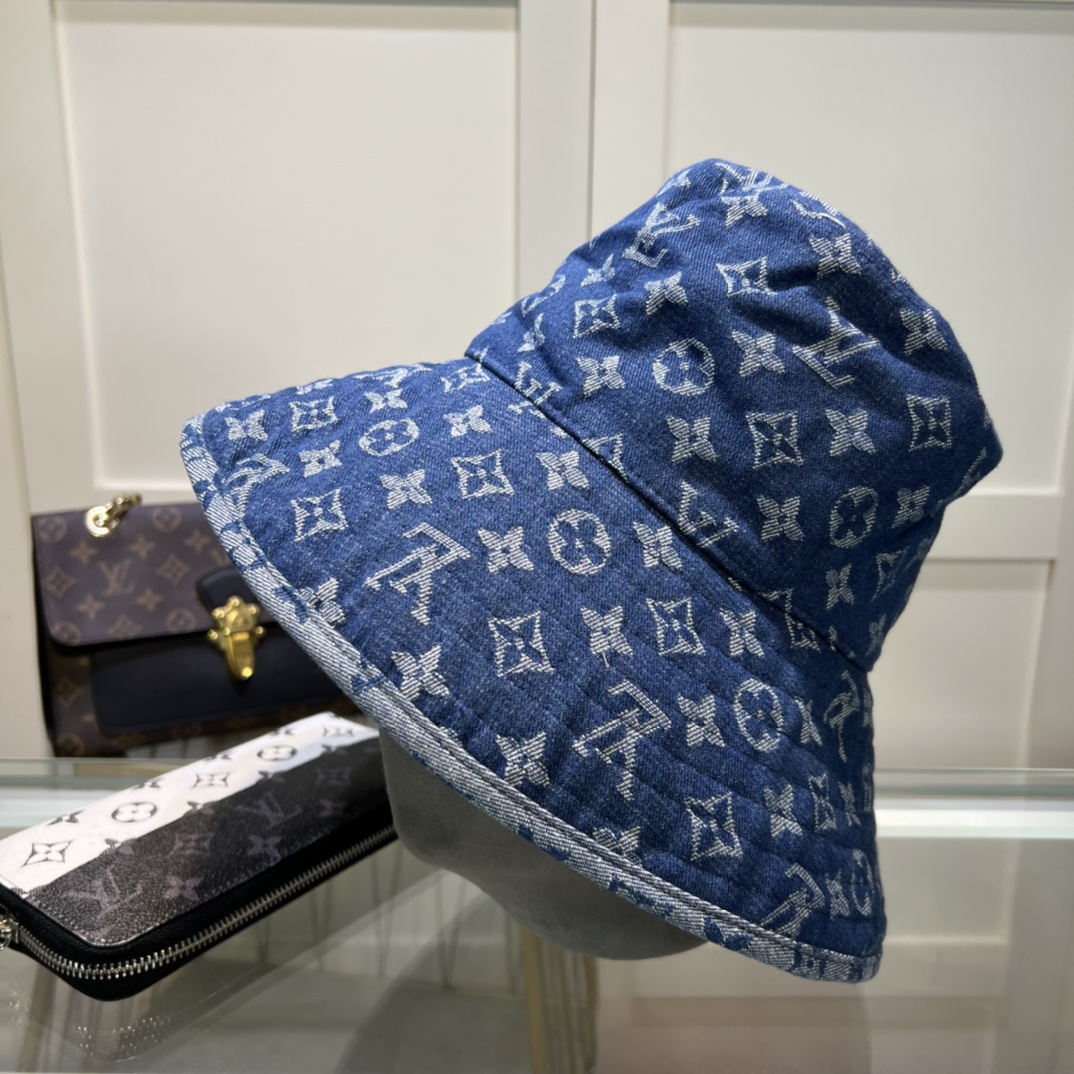 NO:191244,LV Louis Vuitton fisherman hat, very classic classic, available in all seasons, must-have when going out, very showy little hat, fisherman hat baseball hat knit hat, hat, louis vuitton, louis vuitton, espadrilles, hats19860909LV路易威登渔夫帽,非常经典的经典,四季可用,出门必备,非常显脸小帽子渔夫帽棒球帽针织帽,帽子,louis vuitton,louis vuitton,espadrilles,hats,hat
