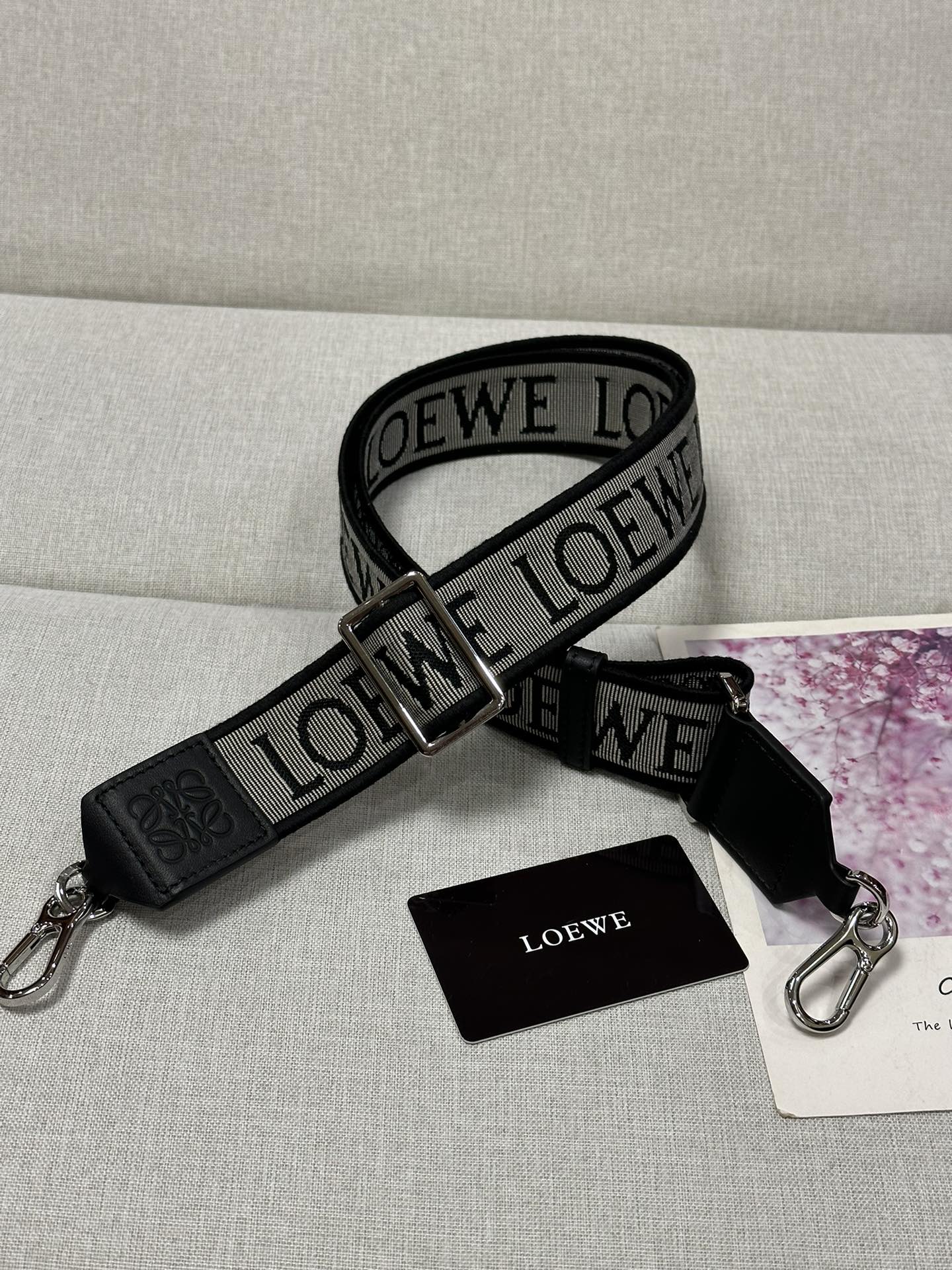 NO:176188,Anagram Black x Black 0 Model 3667 &1667 Jacquard Double-sided Embroidered Shoulder Strap Spot New Product Shoulder Strap Length-40mm (adjustment, super-grade Luoyiwei, loewe19860909Anagram 黑x黑 0  型號3667 &1667 提花双面刺绣肩带 现货 新品 肩带长度-40mm（调节,特级罗意威,loewe,Bag