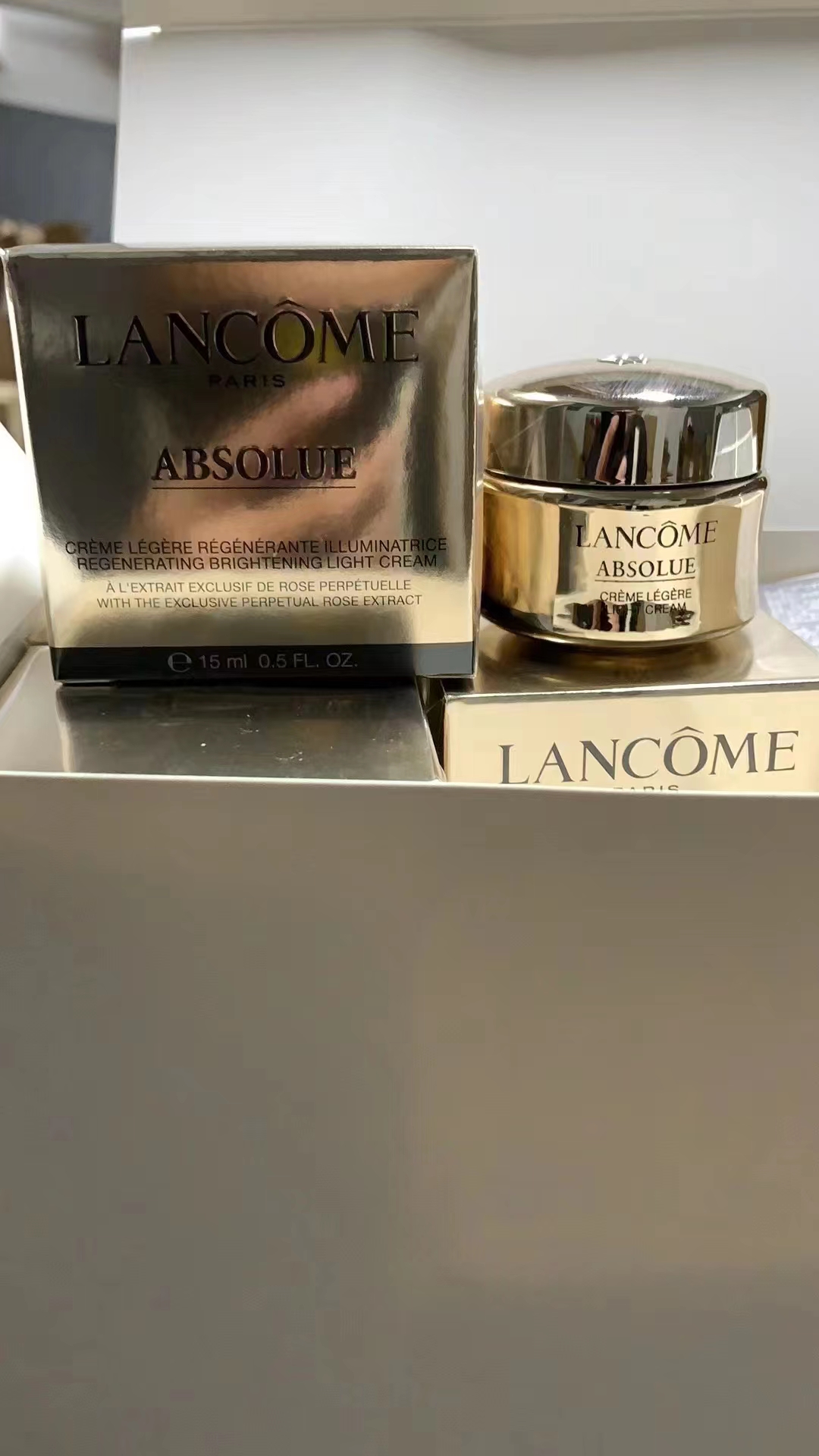 35. Crema facial Lancôme Absolue 15ml/tamaño pequeño y mediano 🔜 ¡Alta calidad! Nuevo producto🎉🎉🎉🎉 Muestra de crem…