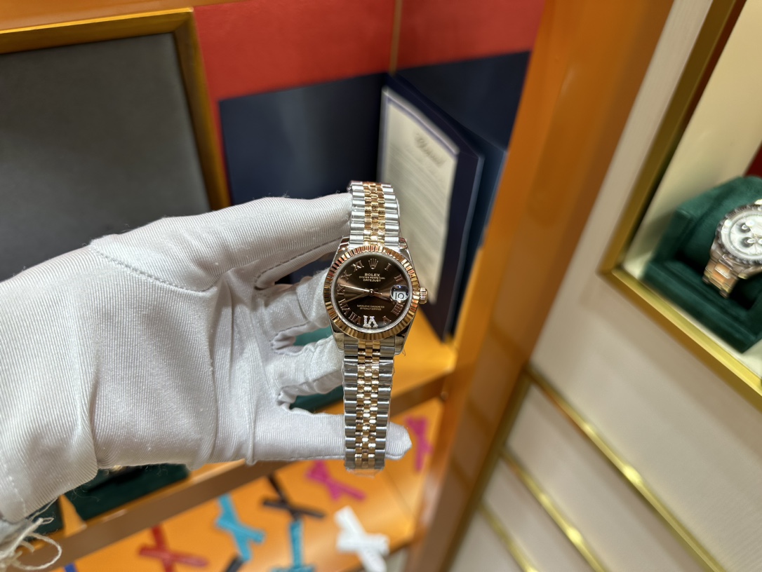 NO:146860,Chocolate log 28mm plated 18K rose gold 316L stainless steel material,19860909巧克力日志28mm 镀18K玫瑰金 316L精钢材质,,Watch