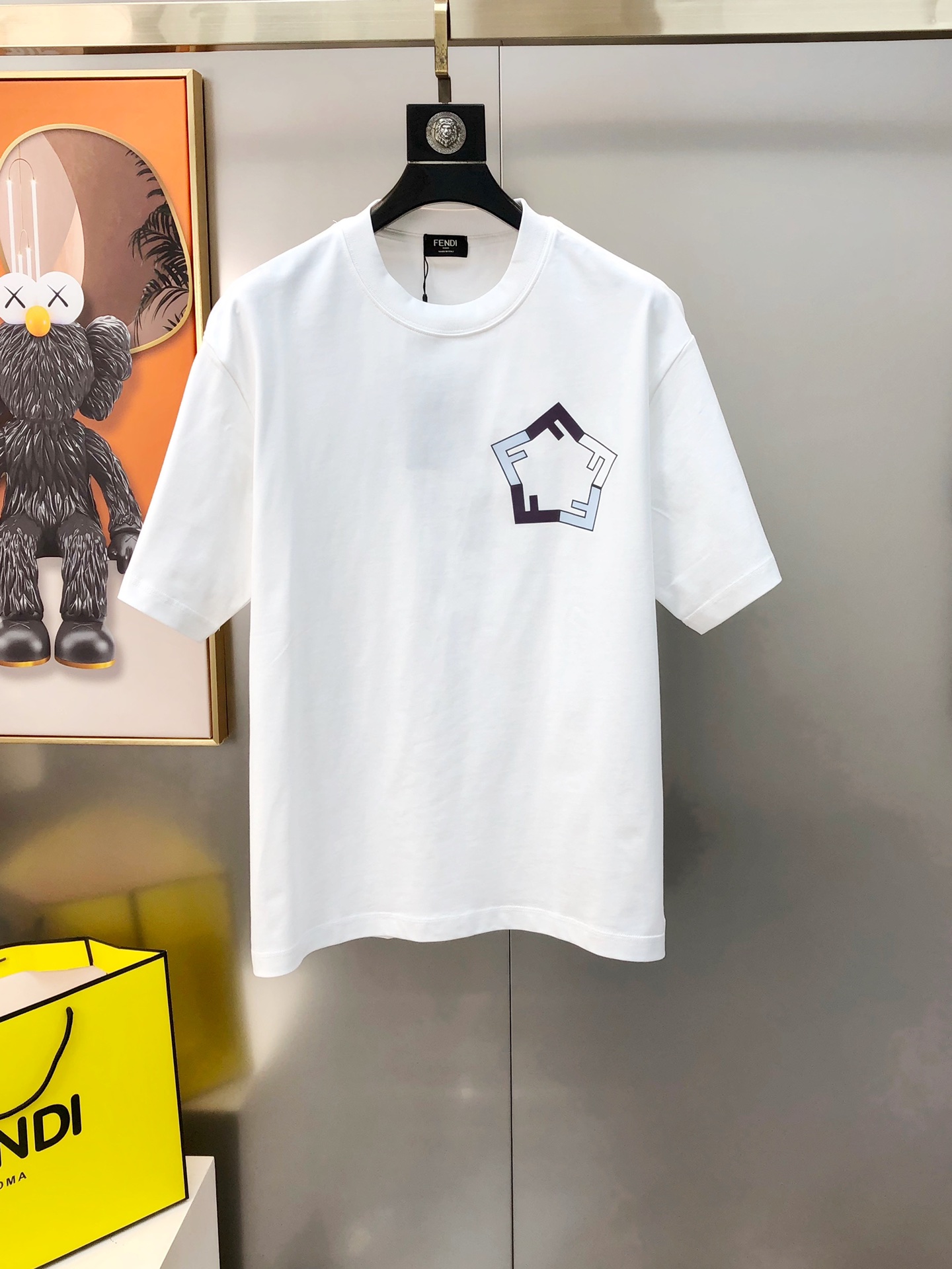FD 芬迪2025春夏新款原单男士圆领短袖T恤 🔥专柜同步售卖 ✨✨高端品质 高版本 OS版型阔版 爆款