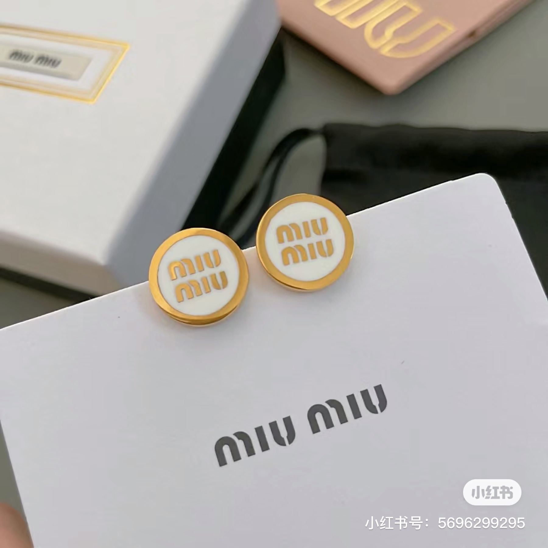 【新品出货】缪缪Miu Miu珐琅圆形耳钉+原版耳塞