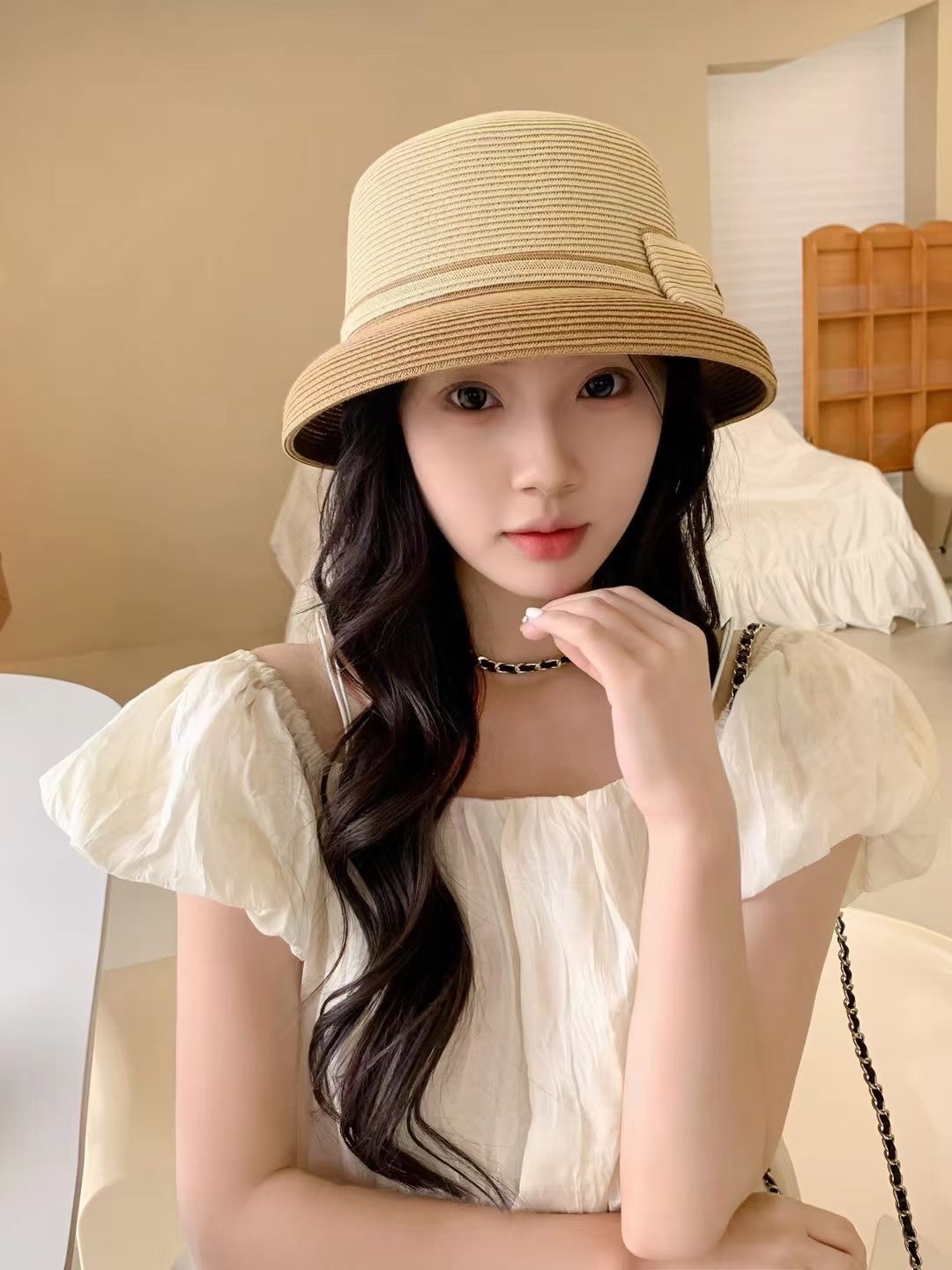 NO:191723,Chanel Chanel Lantern Straw Hat, high-end customization, essential socialite, head circumference 57cm hat, fisherman hat, baseball hat, knit hat, hat, chanel, chanel, espadrilles, hats19860909Chanel香奈儿灯笼草帽,高端定制,名媛必备,头围57cm帽子渔夫帽棒球帽针织帽,帽子,chanel,chanel,espadrilles,hats,hat