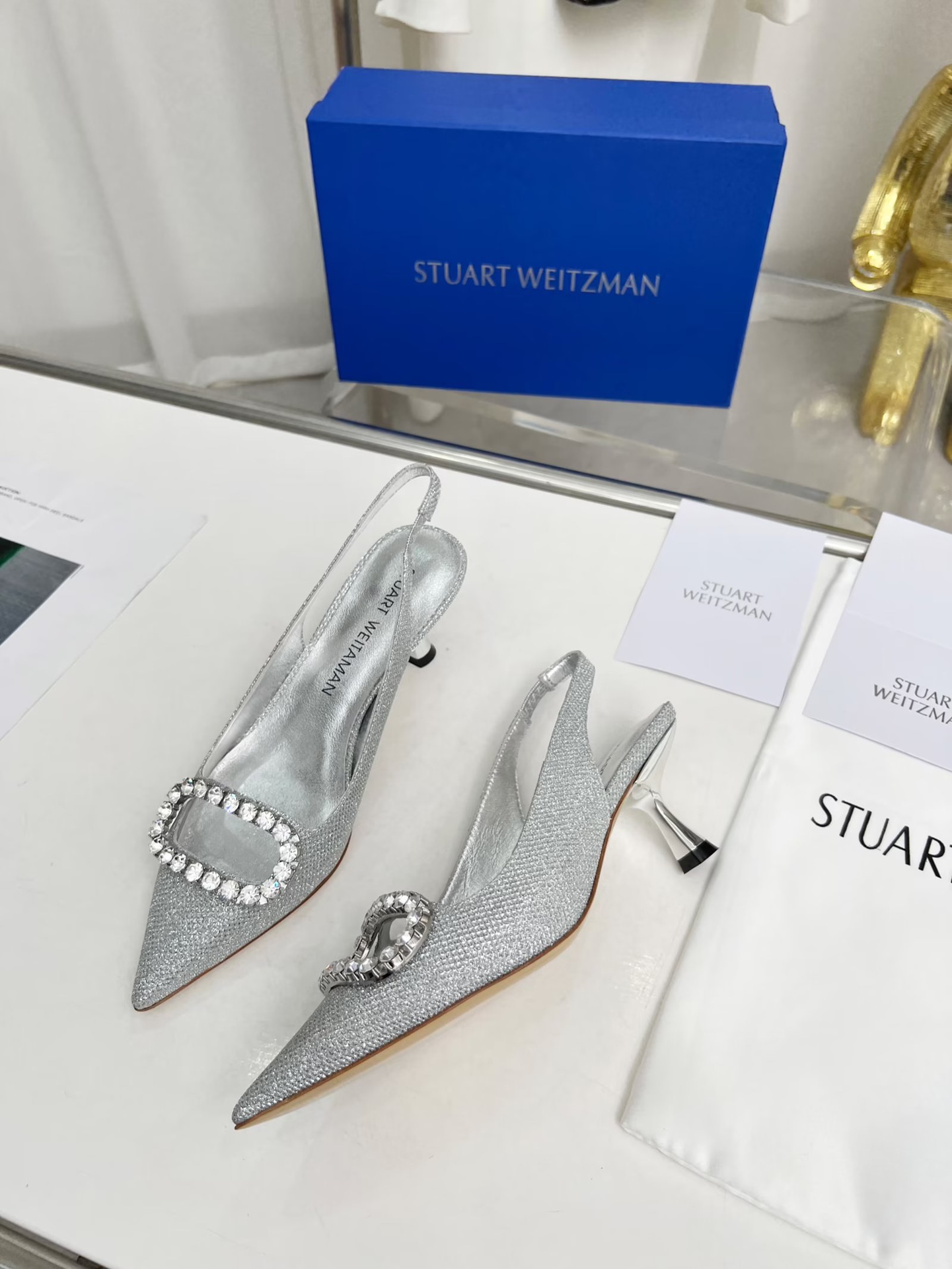 “American-American Hot-Head Diamond Rig: $550, Black/Silver, Sheep Skin Pedestals, Real Skin Bottom” - 图片 6