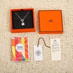 Hermes Kelly Jewelry Necklaces & Pendants