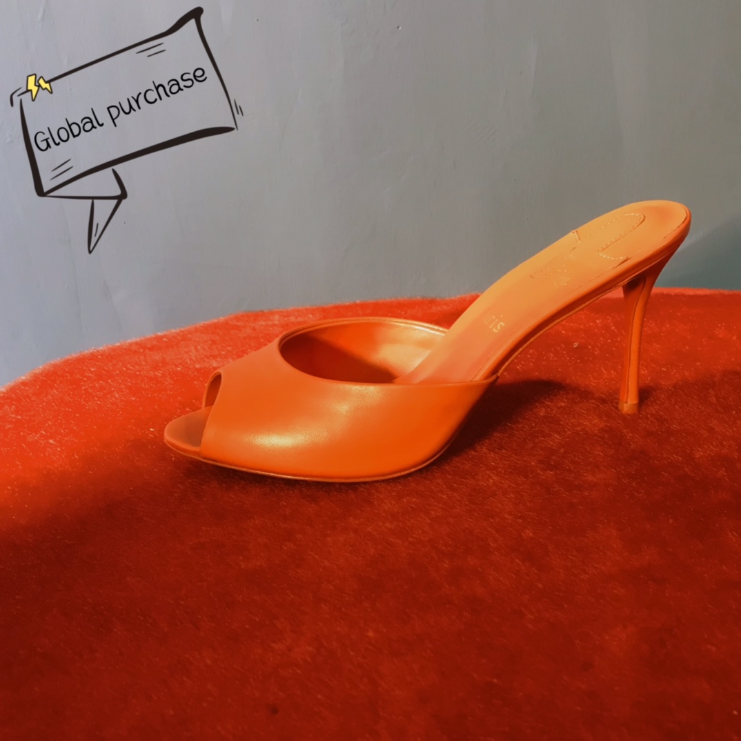 NO:100636,High-end custom sandals spring and summer series!  H10Cm, size 34-42. genuine leather sole. Customized model. No return or exchange.-1, orange cowhide, orange sheepskin, official website synchronization Standard European code Reference:-1 Color:orange/orange Material:cowhide Lining:goat leather Heel height:10Cm Sole:leather sole Size:EUR 34-42 (US 4-11):,,christian louboutin,sandals,cowhide,sheepskin,Leather soles19860909高端订制 凉鞋春夏系列！ H10Cm,尺码34-42码.真皮大底.订制款.不退不换.-1,橙色色牛皮,橙色羊皮里,官网同步 标准欧码 Reference:-1 Color:orange/orange Material:cowhide Lining:goat leather Heel heigh:10Cm Sole:leather sole Size:EUR 34－42（US 4一11) :,,christian louboutin,sandals,cowhide,sheepskin,Leather soles,Women's Shoes