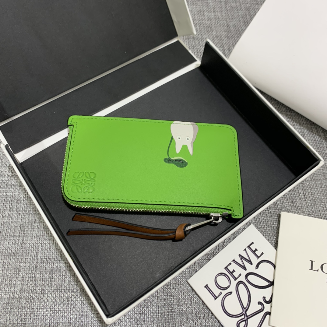 Loewe 24 rare edition counter inspection