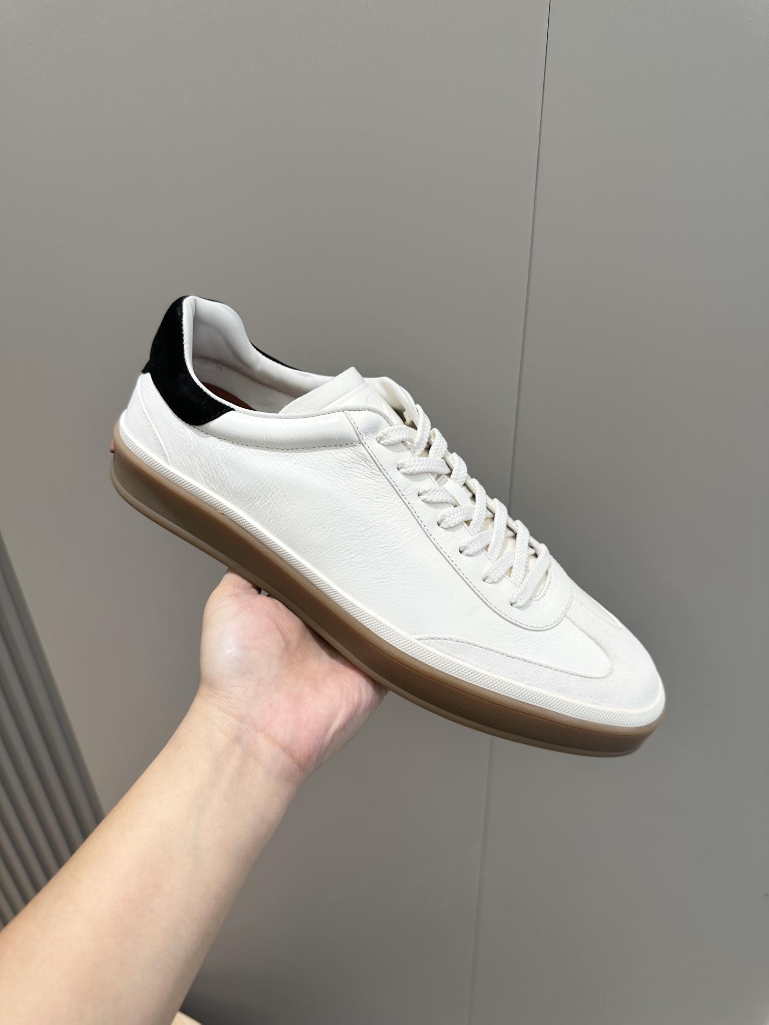 loro piana LP Tennis Walk Sneakers - TopEstos nuevos tenis importados de piel de vacuno con forro de