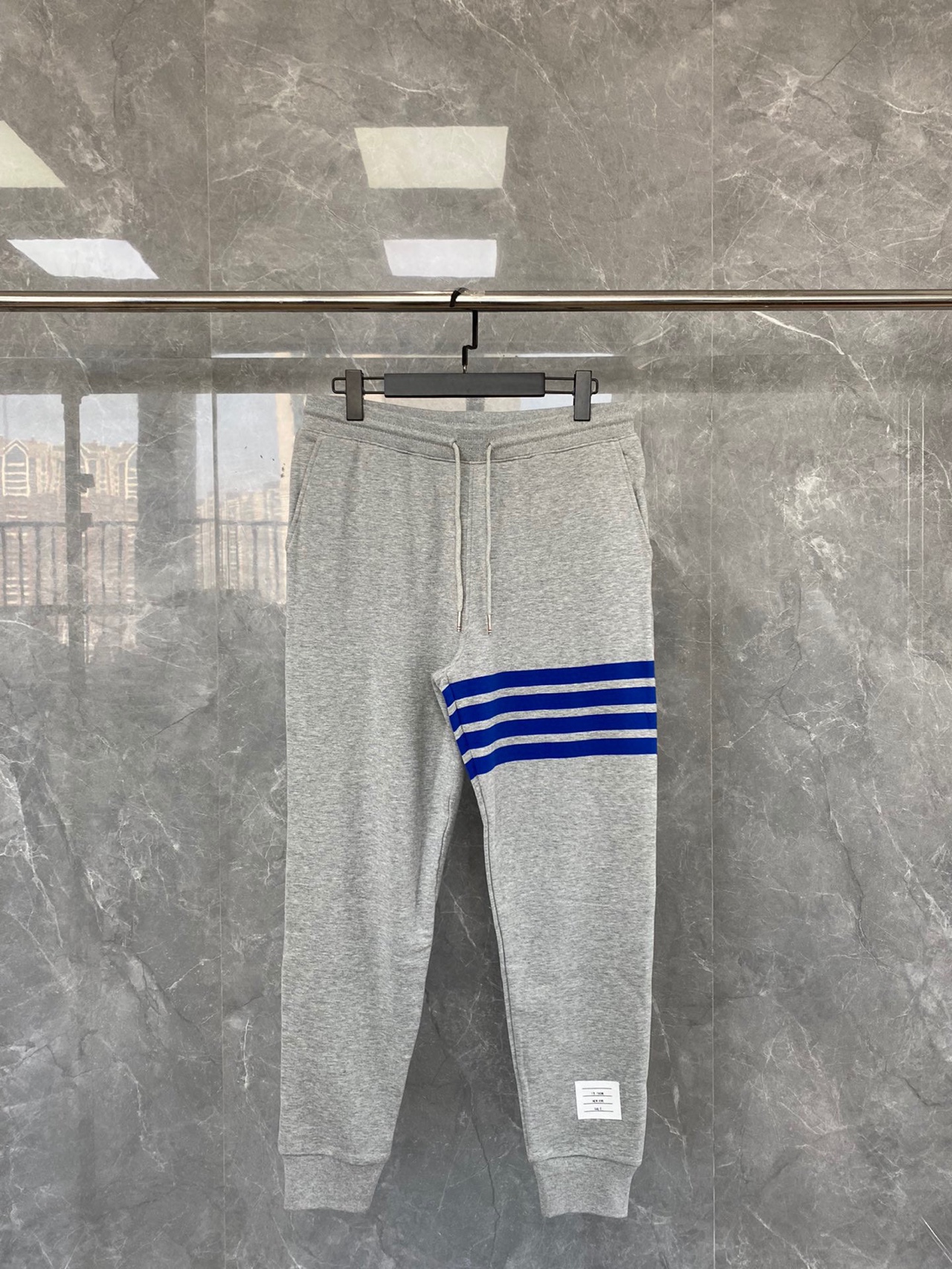 상품 이미지 402