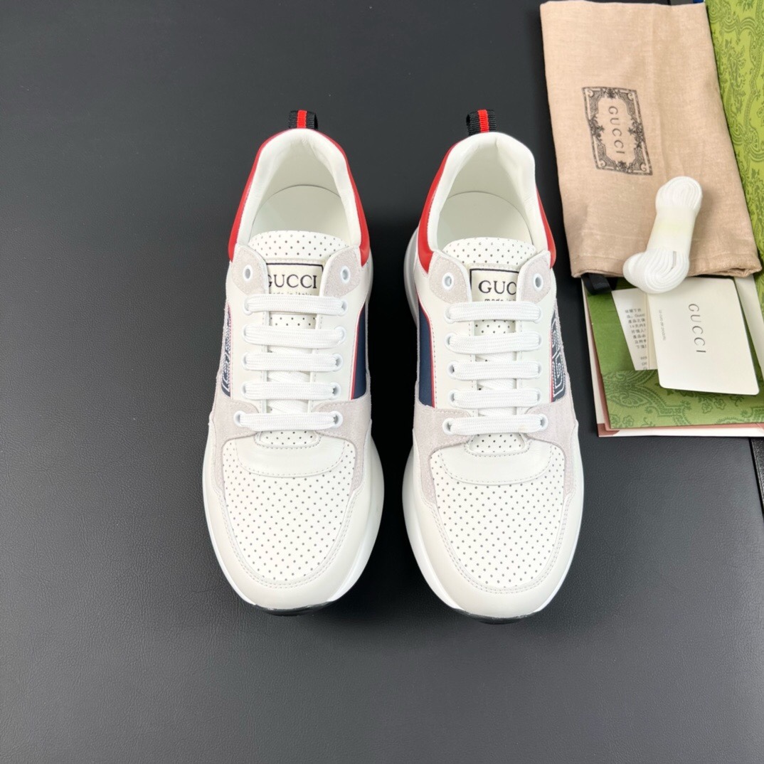 NO:216771,Brand G U C C I Color Original Color Number 38-44 Customized 45 Price Material Guqi Top-notch · Original Individual Product!  Premium and trendy men's sports and casual shoes!  A unique personality!  The upper is made of imported cowhide with Guqi printed logo spliced ​​cowhide inner lining. The original molded sole is high-quality and worthy of possession. Guqi casual shoes, cowhide19860909品牌G U C C I 颜色原版配色 码数38-44定做45 价格 材质古奇顶级·原单货！精品好货潮男运动休闲鞋！与众不同的个性！鞋面采用进口牛皮搭配古奇印花logo拼接牛皮内里 原版开模大底、高品质值得拥有,古奇 休闲鞋,cowhide,Men's shoes