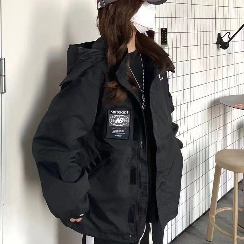 New Balance Winter Coat: Nueva Braun Swords NB Magic Badge Jacket Review - 图片 4