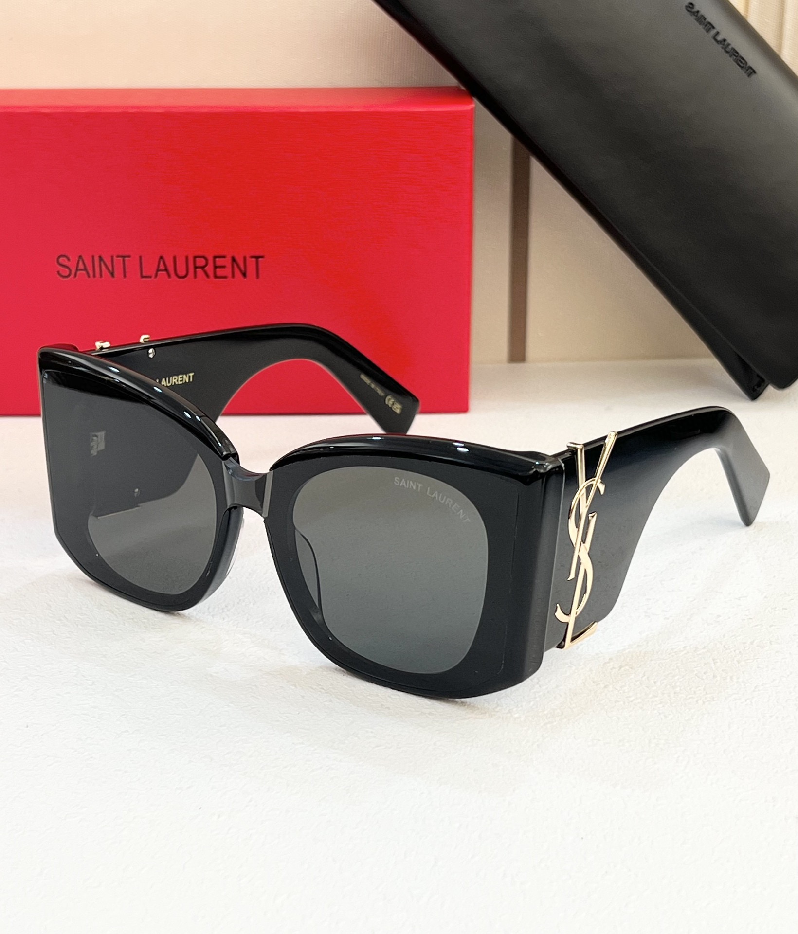 SAINTLAUREN*MODELSLM241SIZE53口21-142