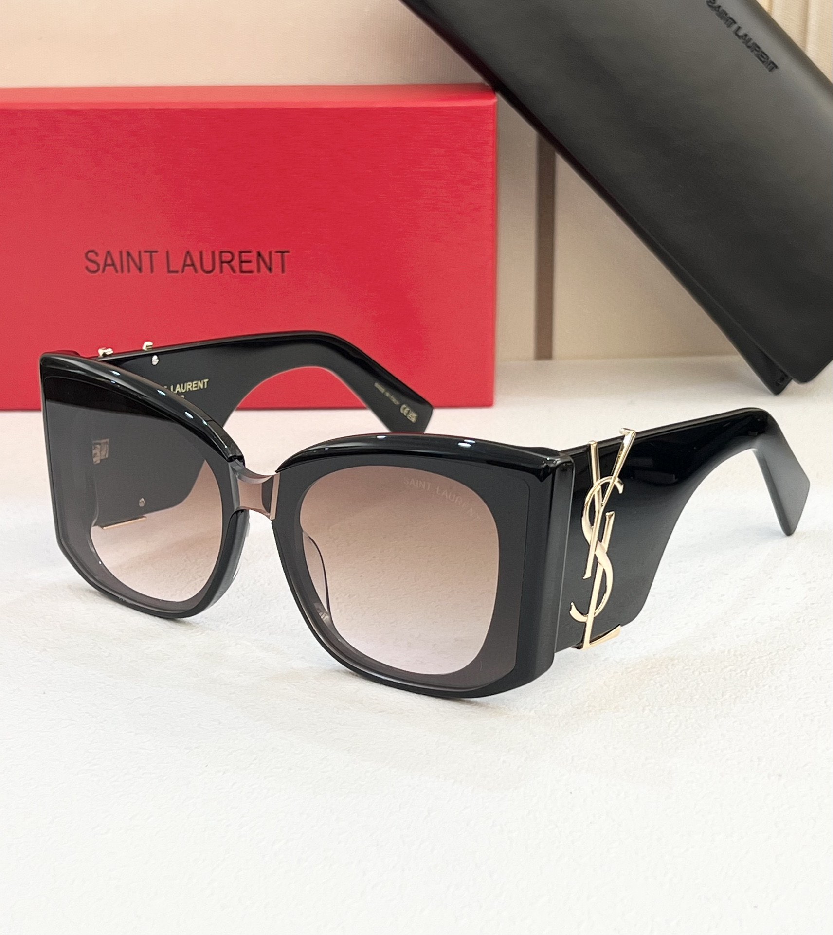 SAINTLAUREN*MODELSLM241SIZE53口21-142