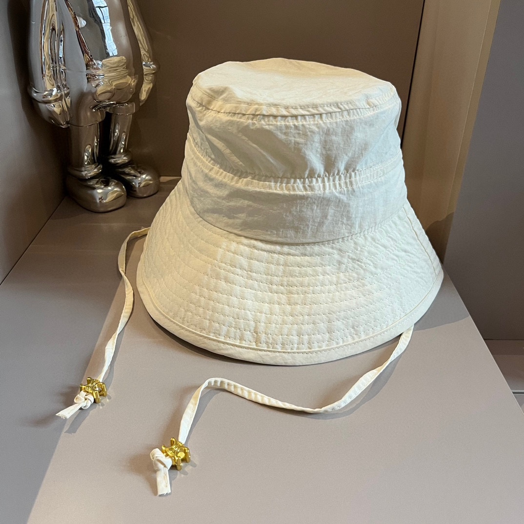 NO:192152,Celine Celine's hottest sun hat, new spring and summer hand-catching cloth hat, head circumference 57cm hat, fisherman's hat, baseball hat, knit hat, hat, celine, celine, espadrilles, hats19860909Celine赛琳爆款防嗮遮阳帽,春夏新款手抓布帽,头围57cm帽子渔夫帽棒球帽针织帽,帽子,celine,celine,espadrilles,hats,hat