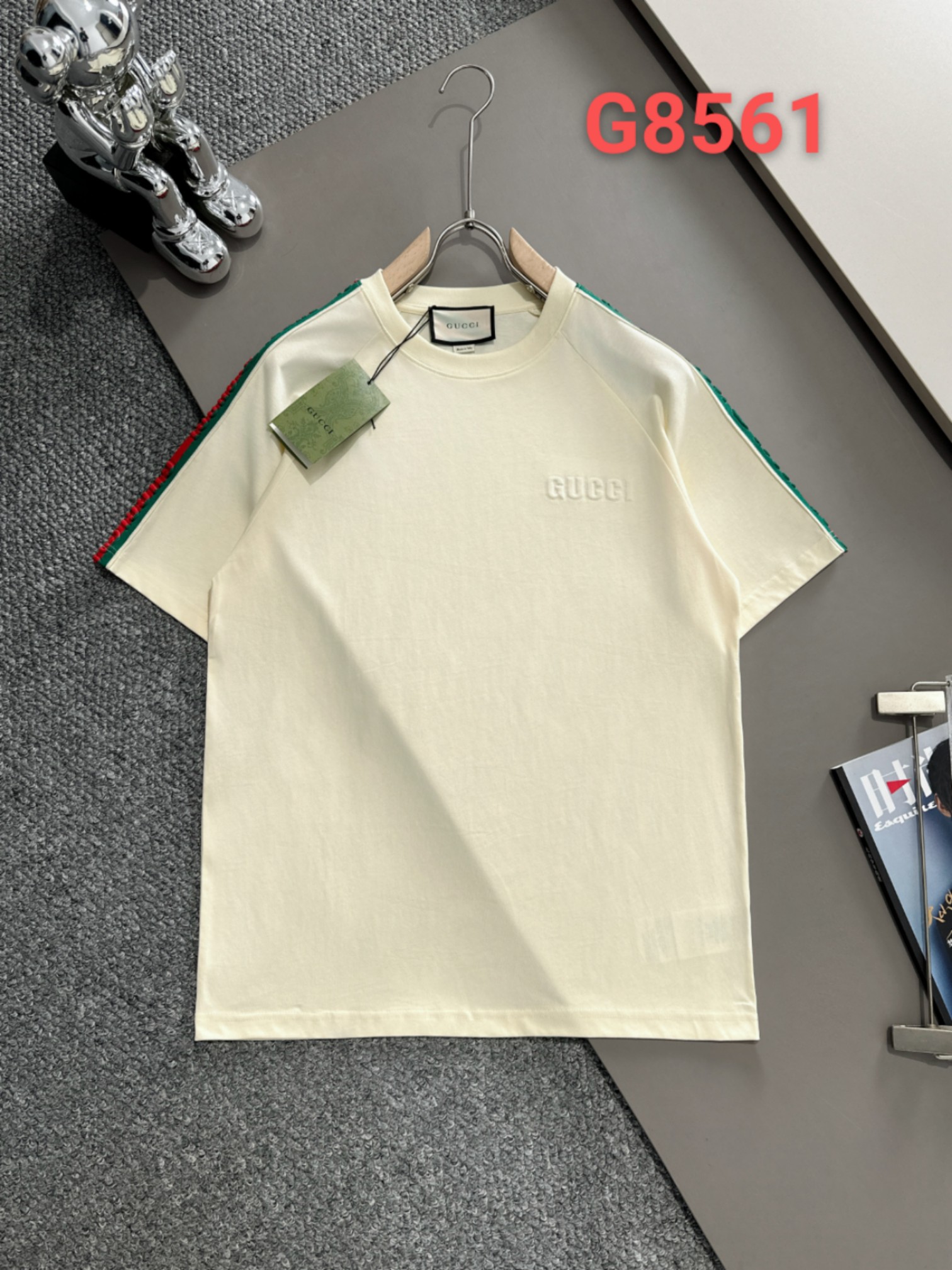Gu*Gucc*G 24ss nueva primavera/verano, camiseta de manga corta de versión superior con logo en relieve en letras blanca…