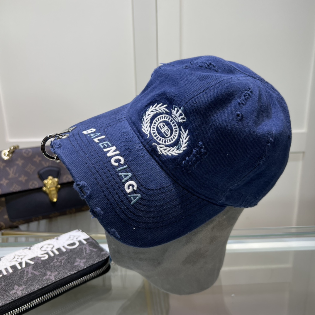NO:192396,Balenclaga official website new products, Balenclaga new baseball hat, spot-on simple, fashionable and super invincible and beautiful hat!  Couple style!  The advantages of the original list of stocks over other hats, hats, fisherman hats, baseball hats, knit hats, hats, balenciaga, balenciaga, christian louboutin, espadrilles, hats19860909Balenclaga官网新品 巴黎世家新款棒球帽 现货秒发简约时尚超级无敌好看的帽子！情侣款！原单货比起其他帽子的优势,帽子渔夫帽棒球帽针织帽,帽子,balenciaga,balenciaga,christian louboutin,espadrilles,hats,hat