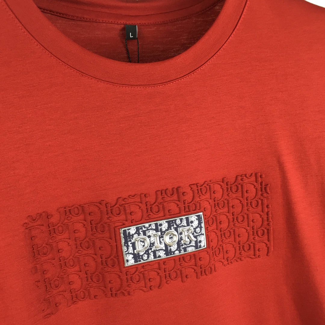 新品上市Dio...高端品质2024春夏新款首发专柜最新款短袖圆领T恤高端订制设计前卫时尚！品牌logo