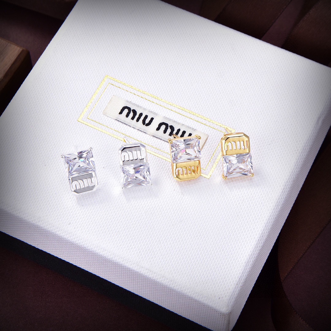 MiuMiu Joyas Pendiente Venta al por mayor
 Amarillo Latón