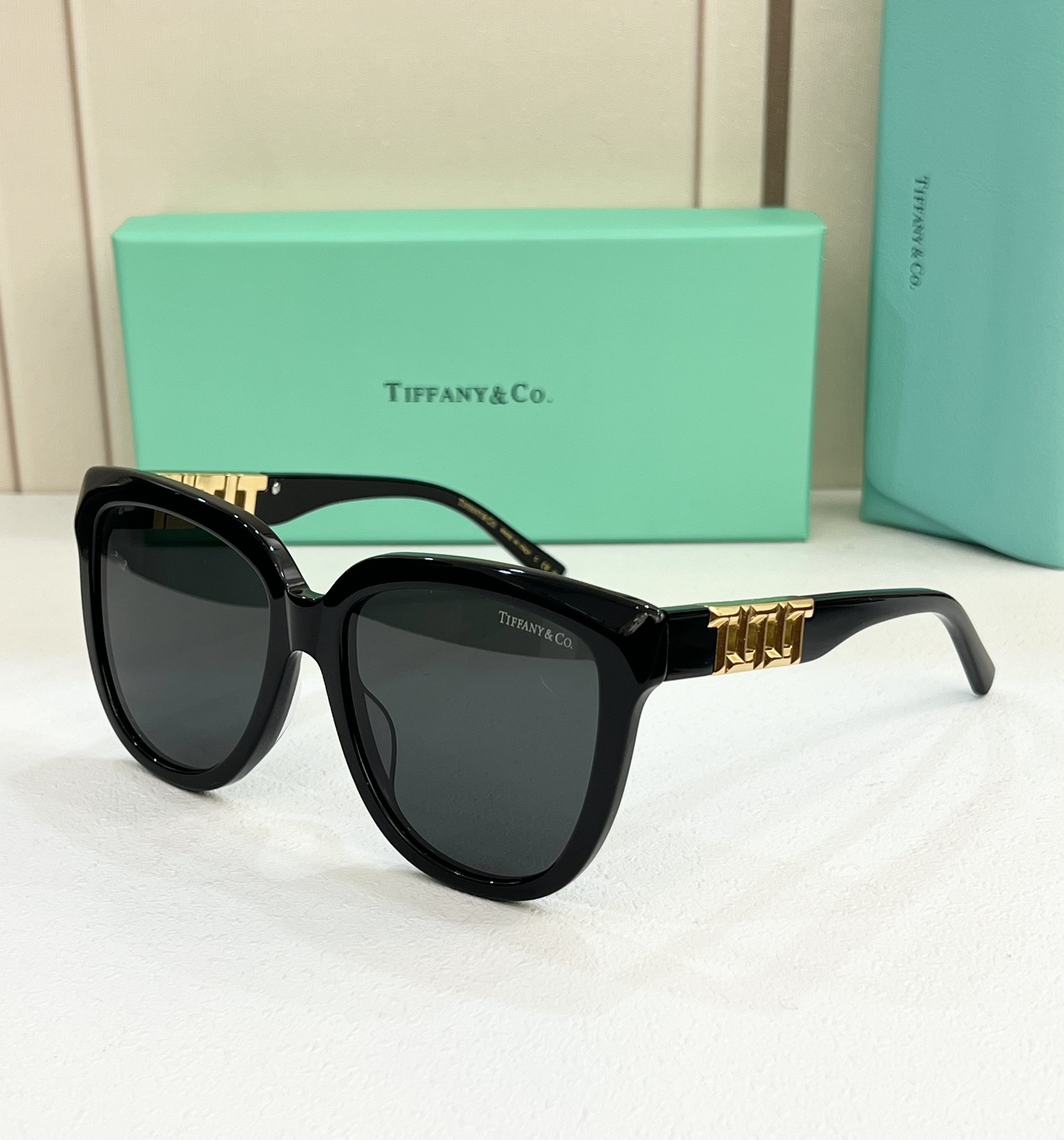 TIFFANY&CO.MODELTF4215SIZE56口18-140