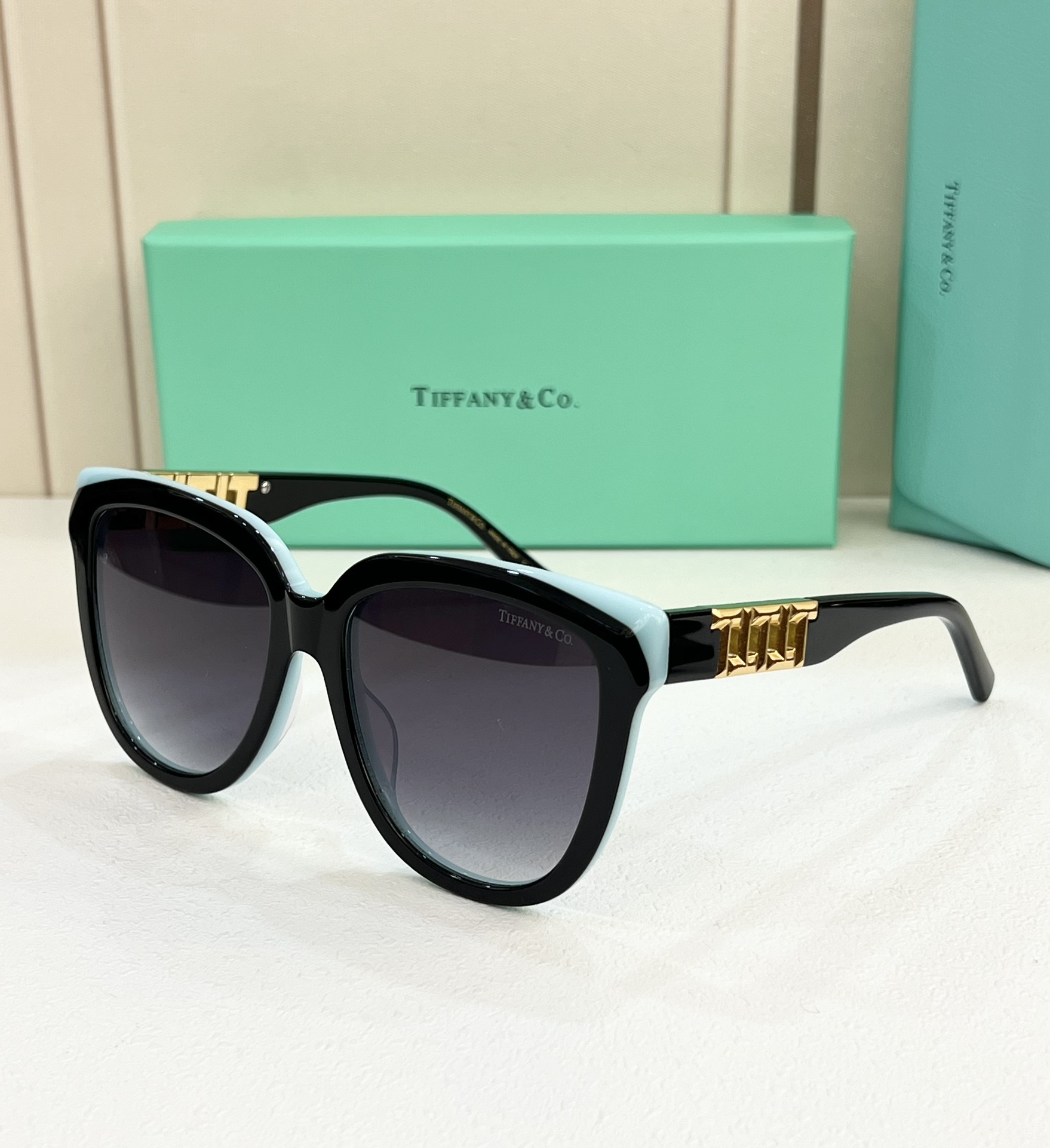 TIFFANY&CO.MODELTF4215SIZE56口18-140