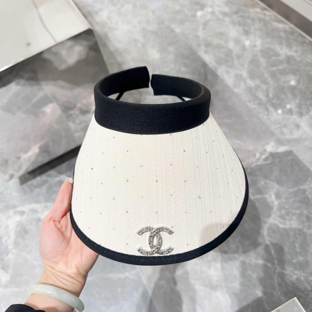 NO:192769,Xiaoxiang sun hat is here, casual and fashionable style, empty roof design, summer essential items, super sunshade, huge slim hat, fisherman hat, baseball hat, knit hat, hat, espadrilles, hats19860909小香 遮阳帽来啦 休闲时尚风 空顶设计 夏天必备单品超级遮阳还巨显瘦帽子渔夫帽棒球帽针织帽,帽子,espadrilles,hats,hat