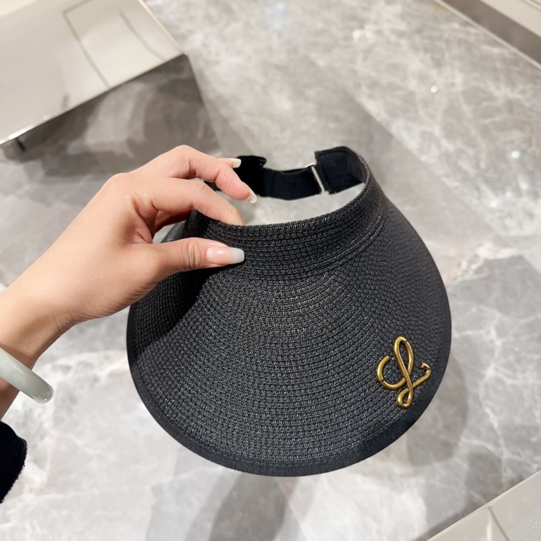 NO:192766,loew* empty top hat The headband-style empty top hat is not easy to fall off. The atmosphere of taking photos on the top is very good!  Lightweight face covering to modify the face shape ~ Hat Fisherman's hat Baseball hat Knitted hat, hat, loewe, espadrilles, hats19860909loew* 空顶帽 发箍式的空顶帽上头不容易掉 上头拍照氛围感超好！ 轻便遮脸修饰脸型~帽子渔夫帽棒球帽针织帽,帽子,loewe,espadrilles,hats,hat