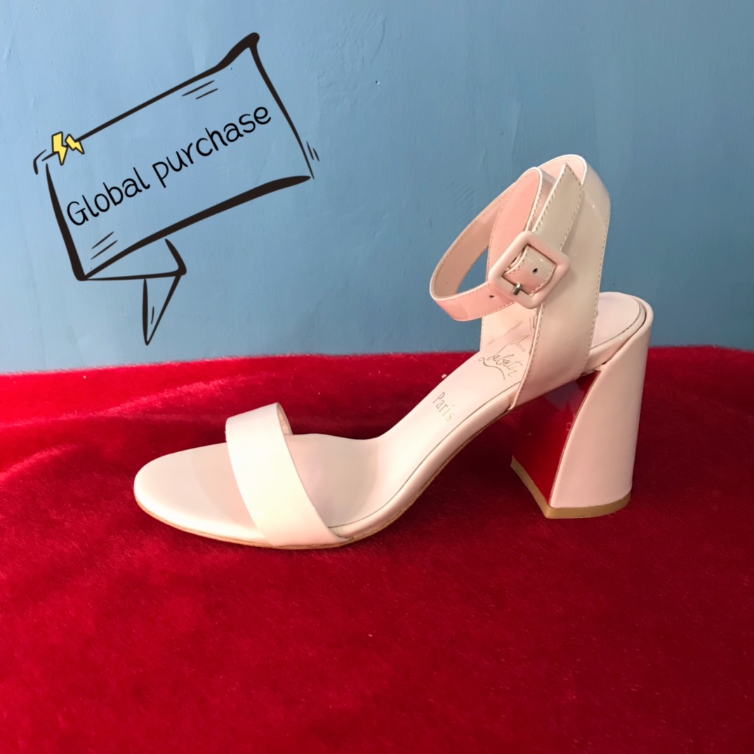 NO:100071,High-end custom sandal classic series!  H8.5Cm, size 34-42. Customized without return or exchange, official website synchronization. L3915. Naked pink slim, nude pink sheepskin Standard European code Reference:L3915 Color:pink/pink Material:patent Lining:goat leather Heel height:8.5Cm Sole:leather sole Size:EU 34-42 (US 4-11):,,christian louboutin,sandals,sheepskin19860909高端订制 凉鞋精典款系列！ H8.5Cm,尺码34-42码.订制不退不换官网同步.L3915.裸粉柒皮,裸粉羊皮里 标准欧码 Reference:L3915 Color:pink/pink Material:patent Lining:goat leather Heel heigh:8.5Cm Sole:leather sole Size:EU 34－42（US 4一11) :,,christian louboutin,sandals,sheepskin,Women's Shoes