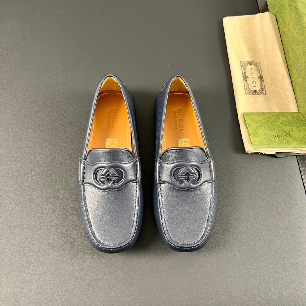 NO:216860,Brand G U C C I color original color matching Size 39-44 Customized 38.45 Price Material Guqi new model for men Doudou shoes driving foot shoes Use imported cowhide, strong leather texture   cowhide inner comfortable and breathable   original Guqi open mold custom sole market highest quality, Guqi-Doudo shoes, cowhide19860909品牌G U C C I 颜色原版配色 码数39-44定做38.45 价格 材质古奇男士新款 豆豆鞋驾车 套脚鞋 采用进口牛皮、皮质感极强 牛皮内里 舒适透气 原版古奇开模定制大底市场最高品质,古奇-豆豆鞋,cowhide,Men's shoes