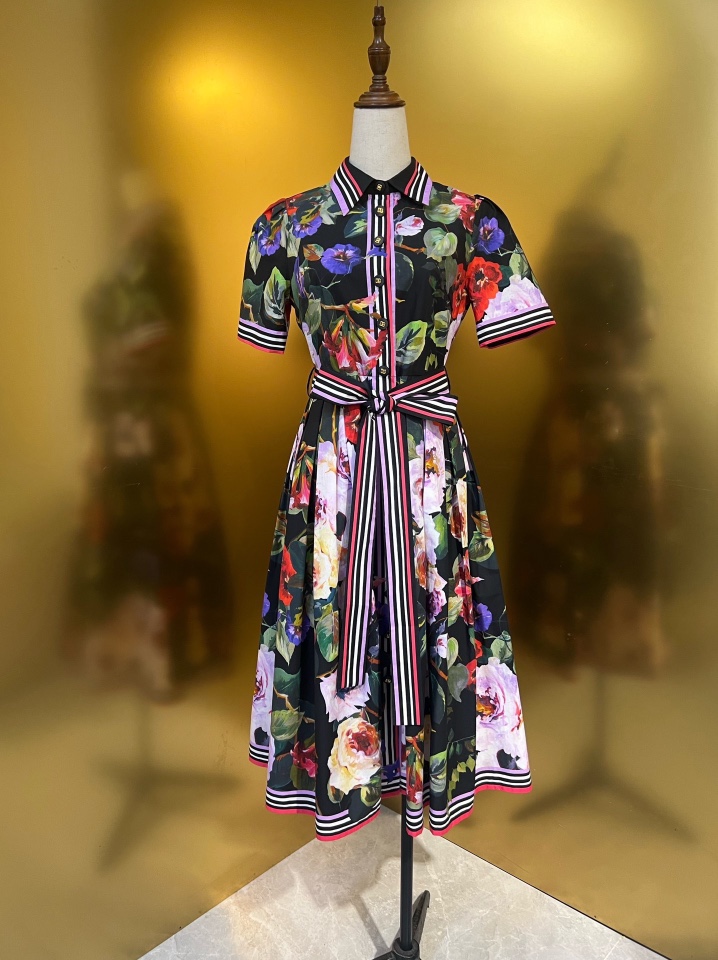 P744 original smlxlxxl dress with a black-bottomed rose cloth. - 图片 2