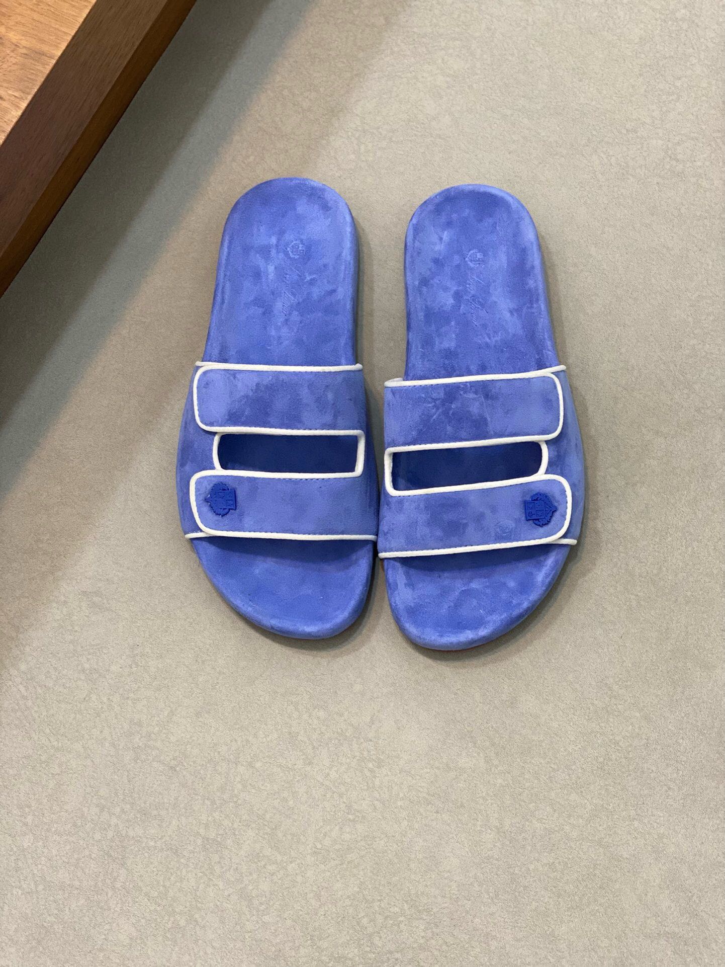 NO:218129,Brand Loro Piana color original color matching code number 39-45 standard code price material Nouo Pianya summer hot product shipped!  LP men's casual sandals The upper of this sandal is made of Italian Gaomerro Yangjing frosted leather, presenting a unique three-dimensional effect. The mid-layer foot is the original 1:1 replica private model. The three-dimensional and skin-friendly feel are very comfortable. The foot is extremely comfortable., LP casual shoes, loro piana, loro piana, sandals, slippers, sheep19860909品牌Loro Piana 颜色原版配色 码数39-45标准码 价格 材质诺悠翩雅夏季爆款出货！LP男士休闲凉拖鞋 此款凉鞋 鞋面采用意大利高丝光羊京磨砂皮,呈现出别致的立体效果,中层脚掌为原版1:1复刻私模 立体感和亲肤感十足 上脚极度舒适.,LP休闲鞋,loro piana,loro piana,sandals,slippers,sheep,Men's shoes