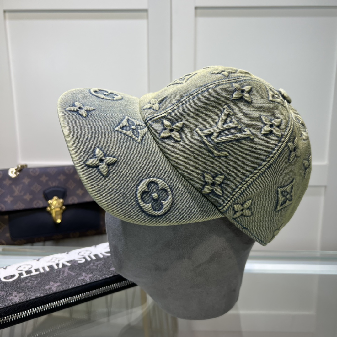 NO:193117,LV (Louis Vuitton) new original single baseball cap, 1:1 mold opening customization for counter, first layer of cowhide, light and breathable!  Excellent quality!  Hat fisherman hat baseball hat knit hat, hat, louis vuitton, louis vuitton, espadrilles, cowhide, hats19860909LV(路易威登)新款原单棒球帽, 专柜1:1开模订制,头层牛皮,轻盈透气！质量超赞！帽子渔夫帽棒球帽针织帽,帽子,louis vuitton,louis vuitton,espadrilles,cowhide,hats,hat