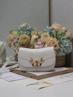 Best Luxury Replica
 Dior Bags Handbags Gold White Cowhide Spring/Summer Collection Vintage Casual