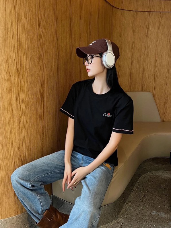 NO:312294,Celin's home!  Special counter model!  Higher version!  Double-sided mercerized cotton!  Chest embroidered letter logo love pattern round neck short-sleeved T-shirt!  Complete three standards!  Two colors!  S/M/L, shipped in stock!  (M size bust 94 length, celine, T-shirt,tees, t-shirt,alexander wang19860909Celin家！专柜款！高版本！双面丝光棉！胸口刺绣字母logo爱心图案圆领短袖T恤！三标齐全！两色！码数S/M/L,现货发！(M码胸围94衣长,,celine,T-shirt,tees，t-shirt,alexander wang,Women's clothing
