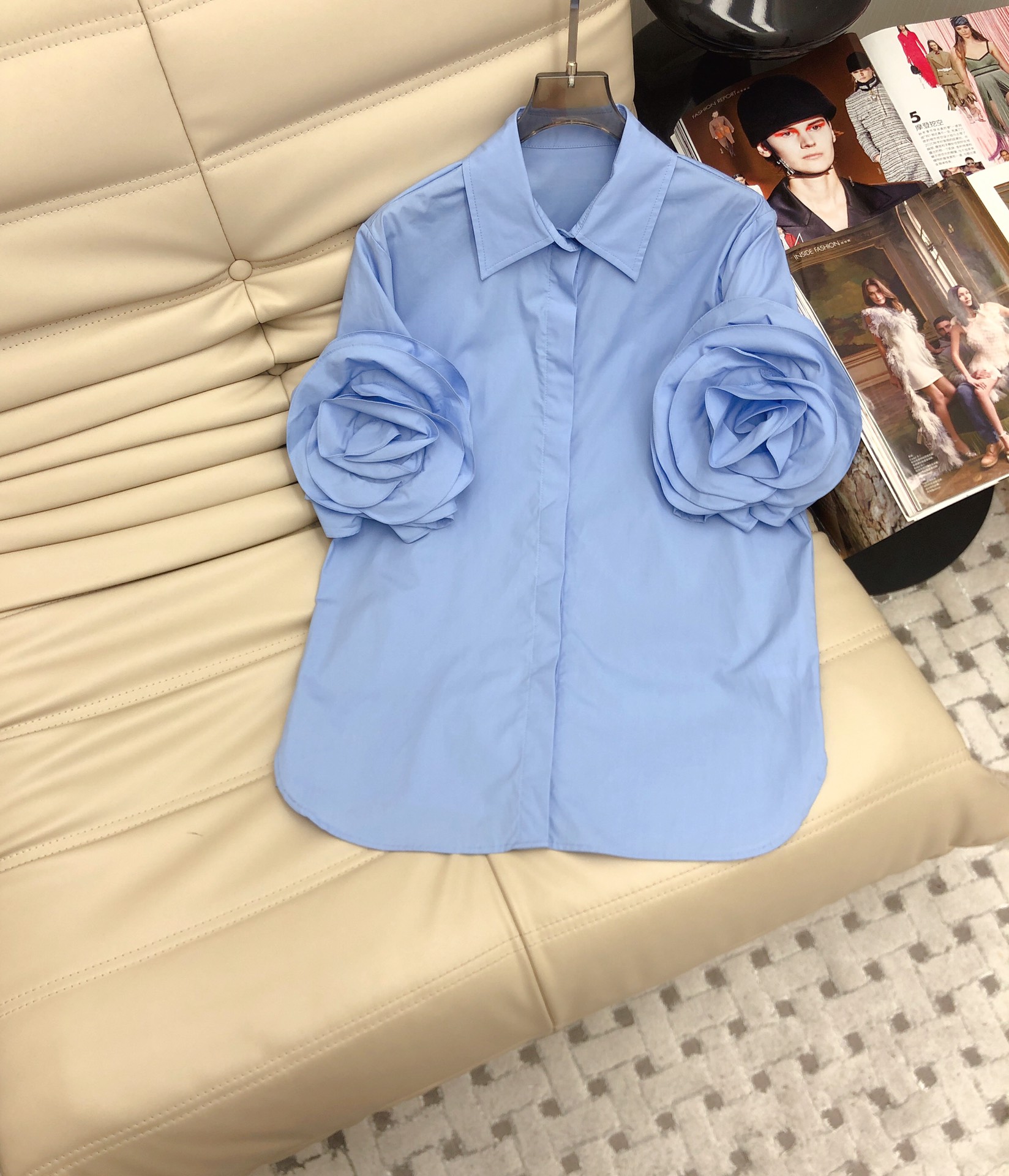 Valentino 7 Star
 Clothing Shirts & Blouses T-Shirt Rose Short Sleeve
