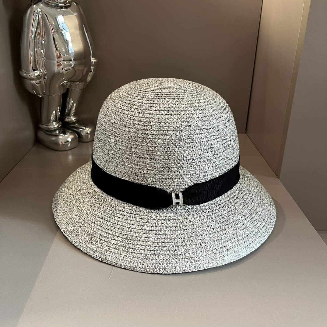 NO:193877,Hermes straw hat, sunbasin hat, foldable, high-end custom, head circumference 57cm. Hat fisherman hat baseball hat knit hat, hat, hermes, espadrilles, hats19860909爱马仕草帽,遮阳盆帽,可折叠,高级定制,头围57cm.帽子渔夫帽棒球帽针织帽,帽子,hermes,espadrilles,hats,hat