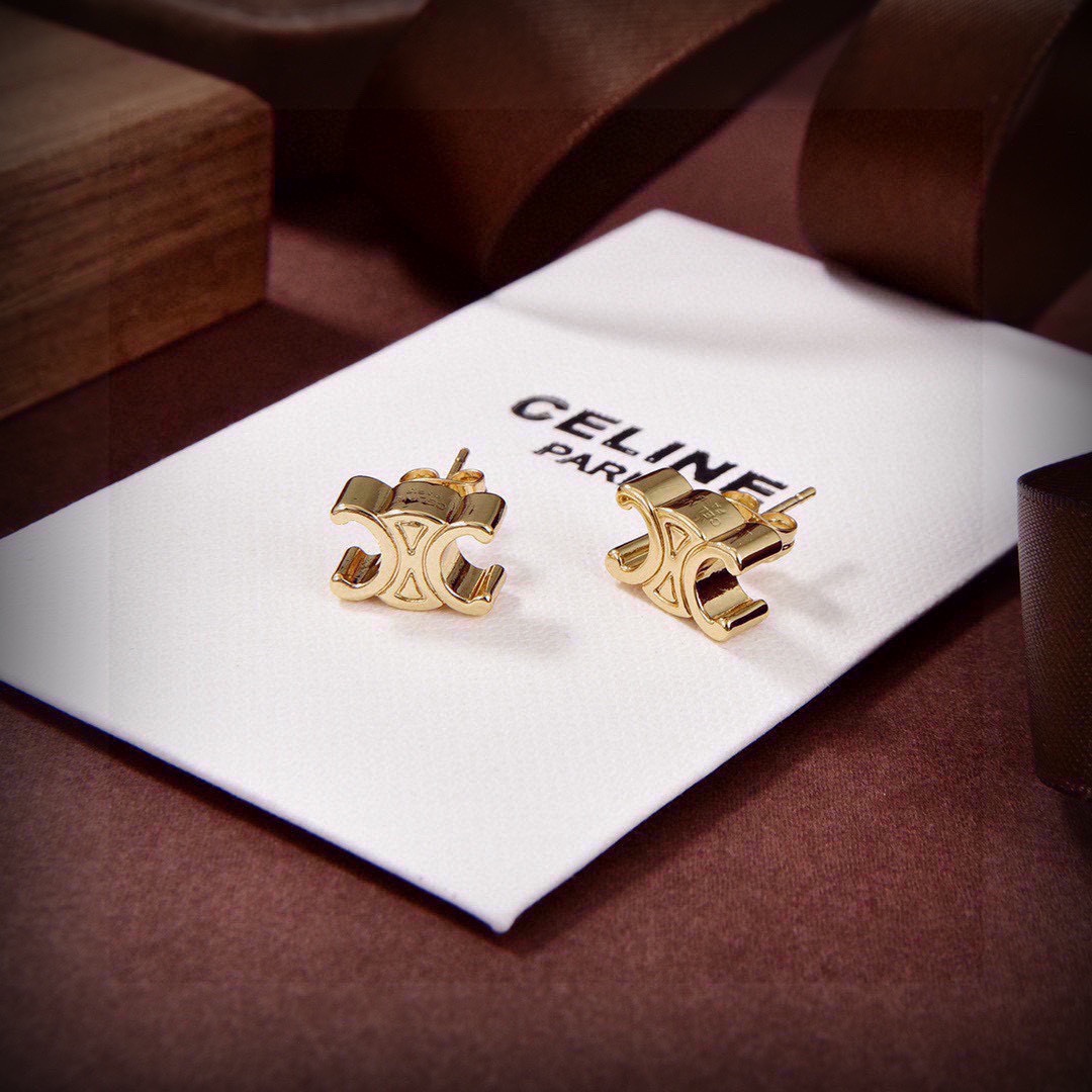 pbdeb Celine 新款金色凯旋门耳钉 与众不同的设计 个性十足 颠覆你对传统耳钉的印象 使其魅力爆灯
