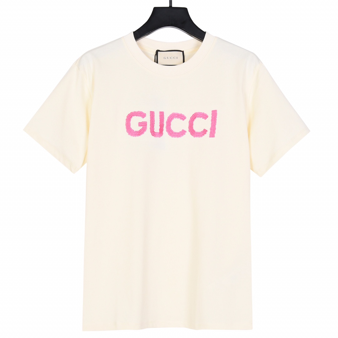 上新140 Gucci/古驰24ss 新款粉色字母刺绣短袖T恤 定制260克全棉双纱紧密爽滑面料