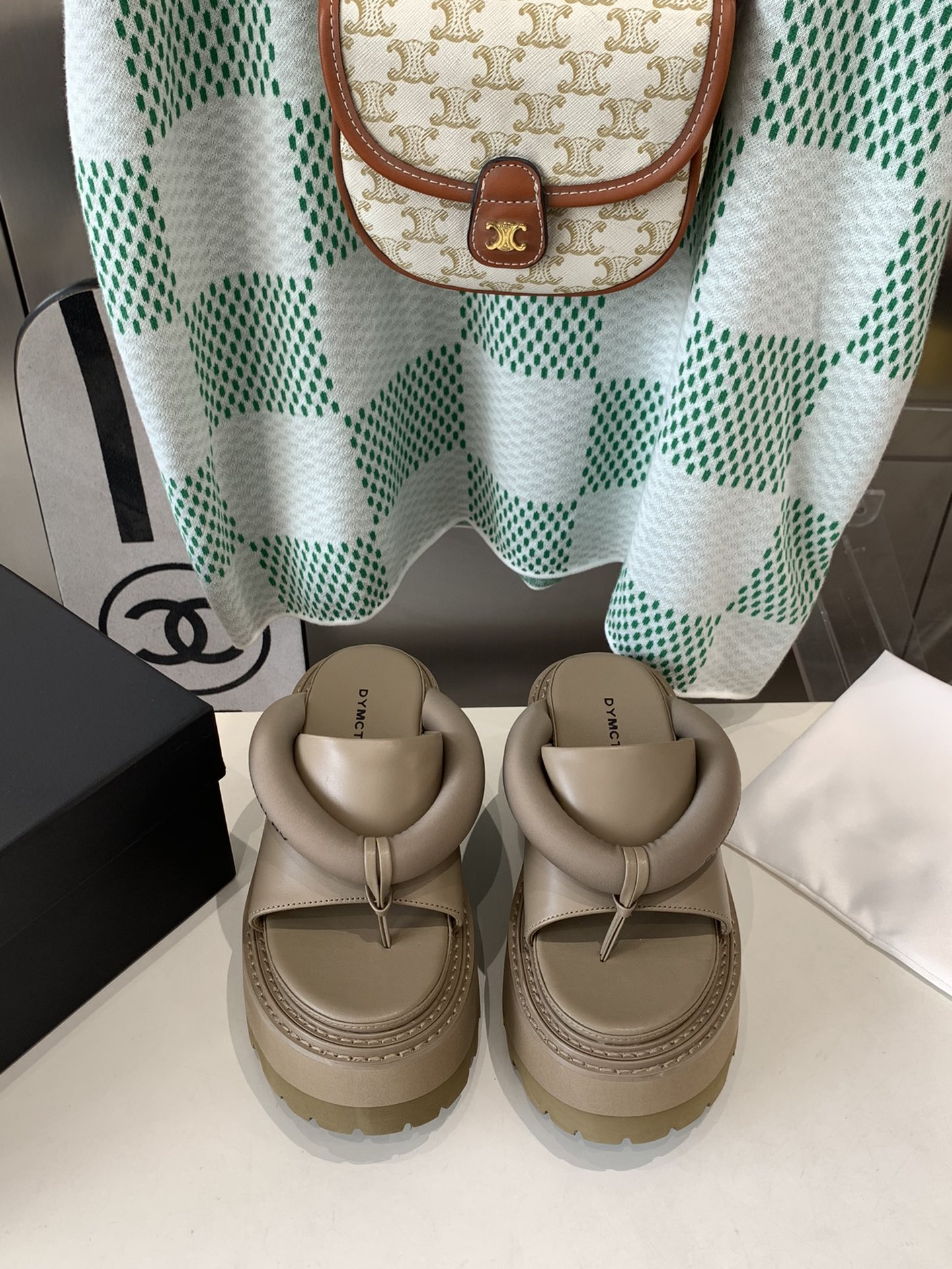 DYMONLATY2023SS Platform Slippers: Stylish, Comfortable, and Height-Boosting Footwear - 图片 1